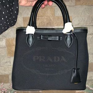 ✨BRAND NEW✨ PRADA SHOULDER BAG LOGO JACQUARD NERO